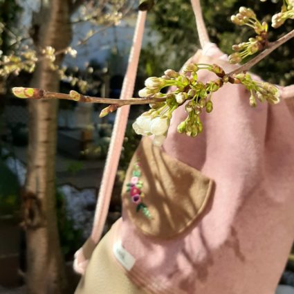 Jacosi Blüten sticken für Einsteiger Rosa Tasche Workshop die Werkbank